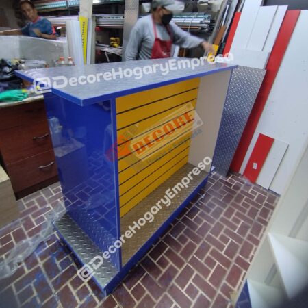 EXHIBIDORES-GÓNDOLAS PARA HERRAMIENTAS CON ACERO INOX EXTRIADO