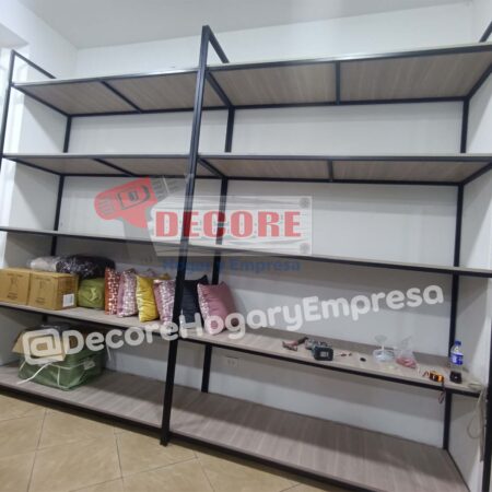 SOLDADURA DE ANDAMIOS DE METAL -MELAMINA PARA TIENDA